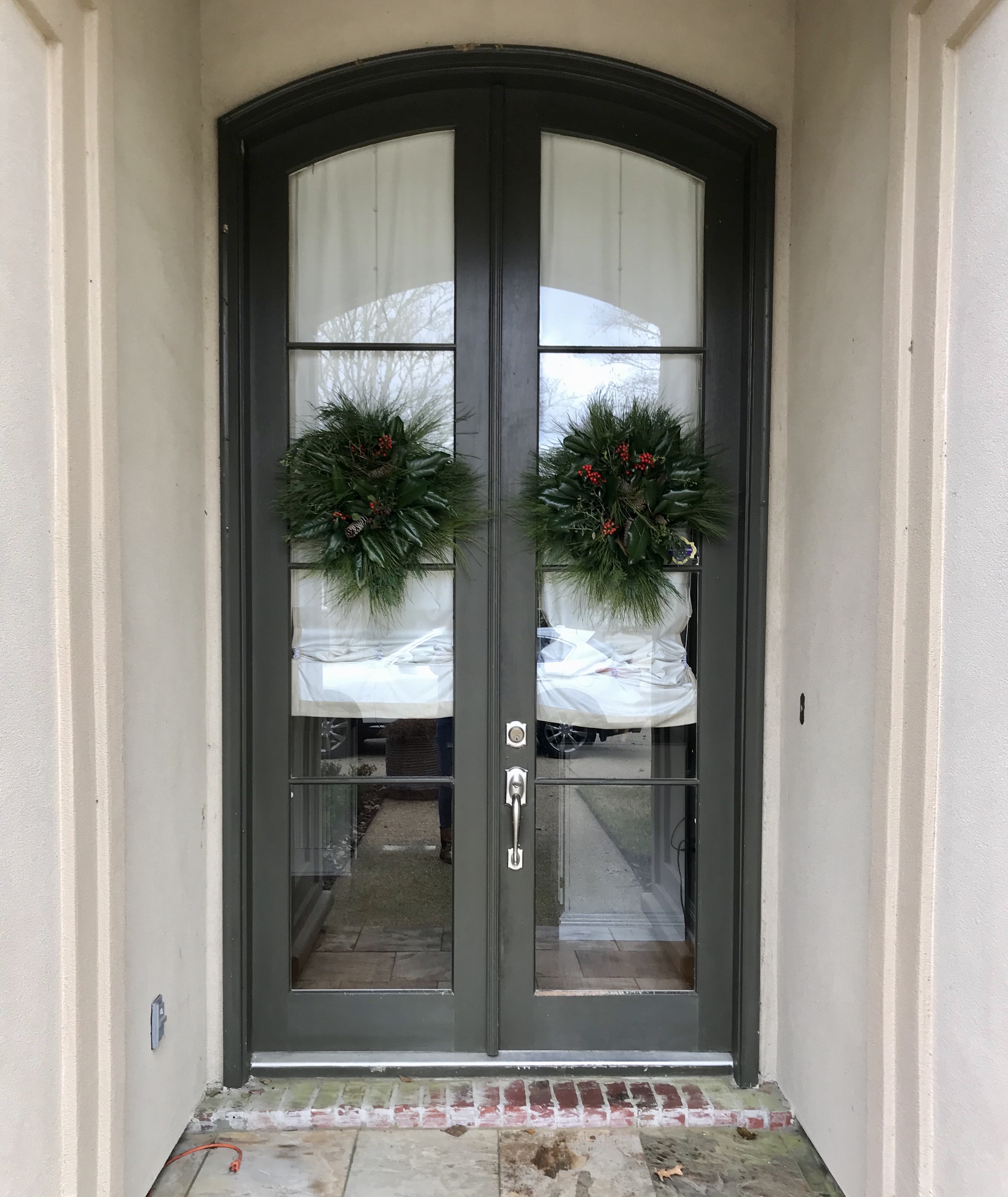 Get crafty with evergreen holiday decorations 